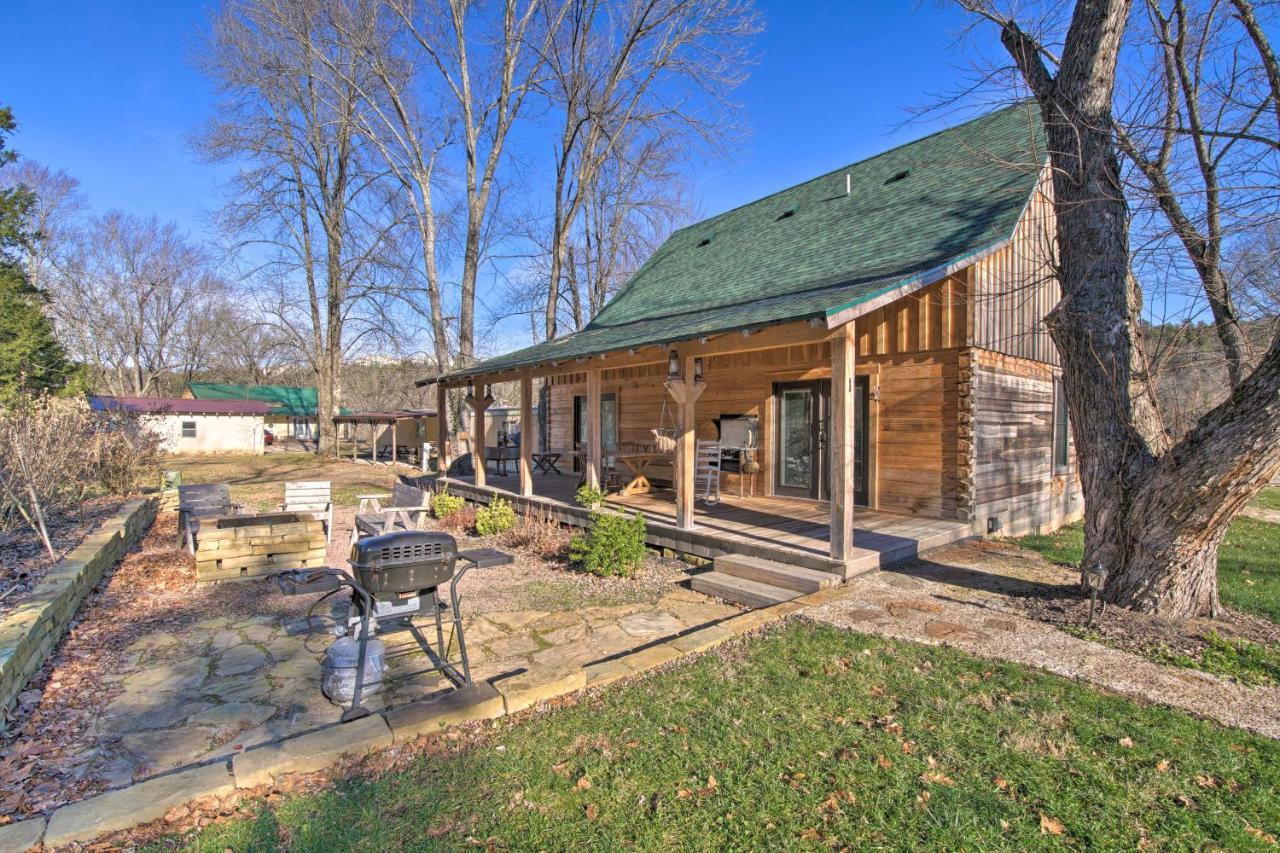 Quiet Hollister Cabin Walk To Lake Taneycomo Exterior foto